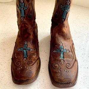 Roper Faith Western Cowboy boots with turquoise cross!